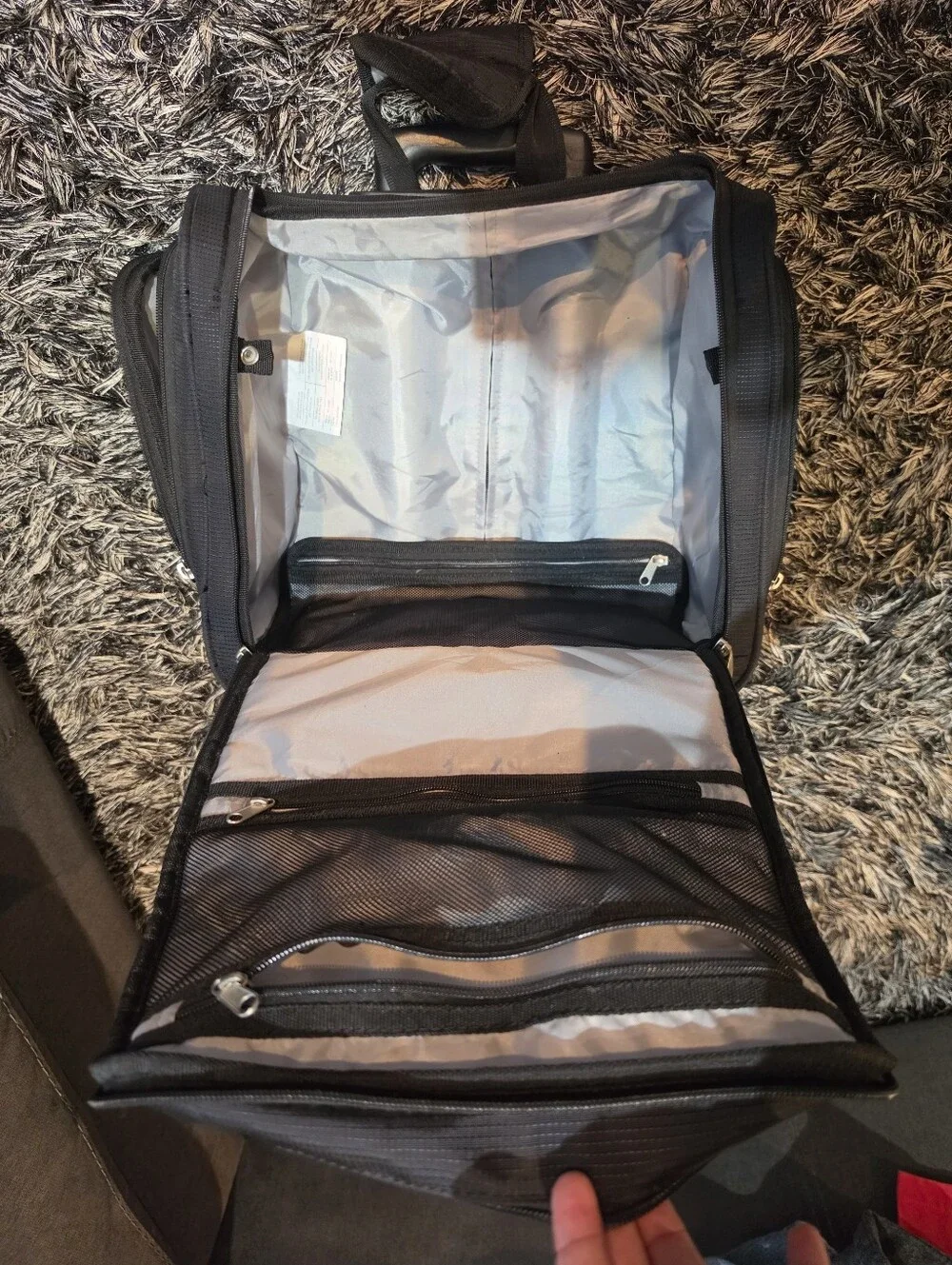 Black Rolling Travel Tote with Telescopic Handle